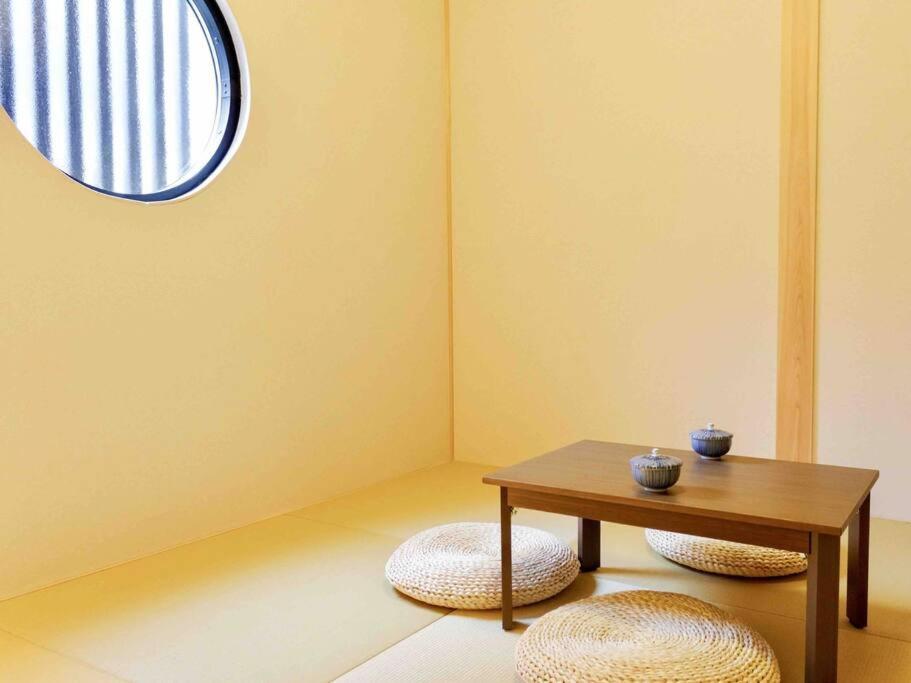 吉福屋/机场直达/3分步行地铁jr/14分usj/心斋桥/難波 Villa Osaka Bagian luar foto