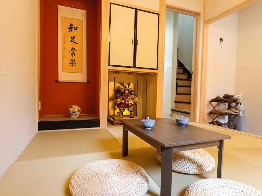 吉福屋/机场直达/3分步行地铁jr/14分usj/心斋桥/難波 Villa Osaka Bagian luar foto